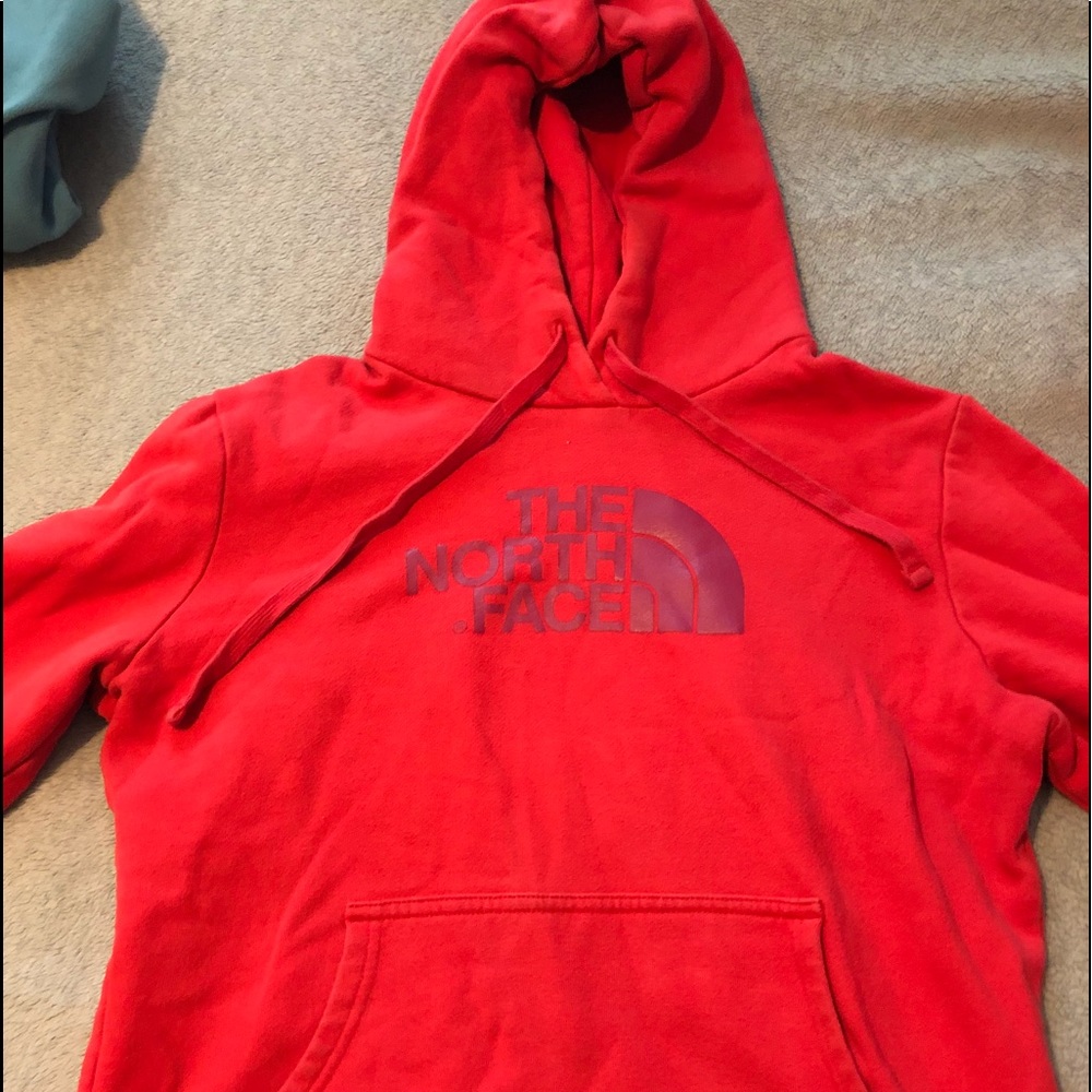 The North Face Women’s Hoodie! Pinkish/Red